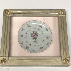 Simply Shabby Chic Shadow Box